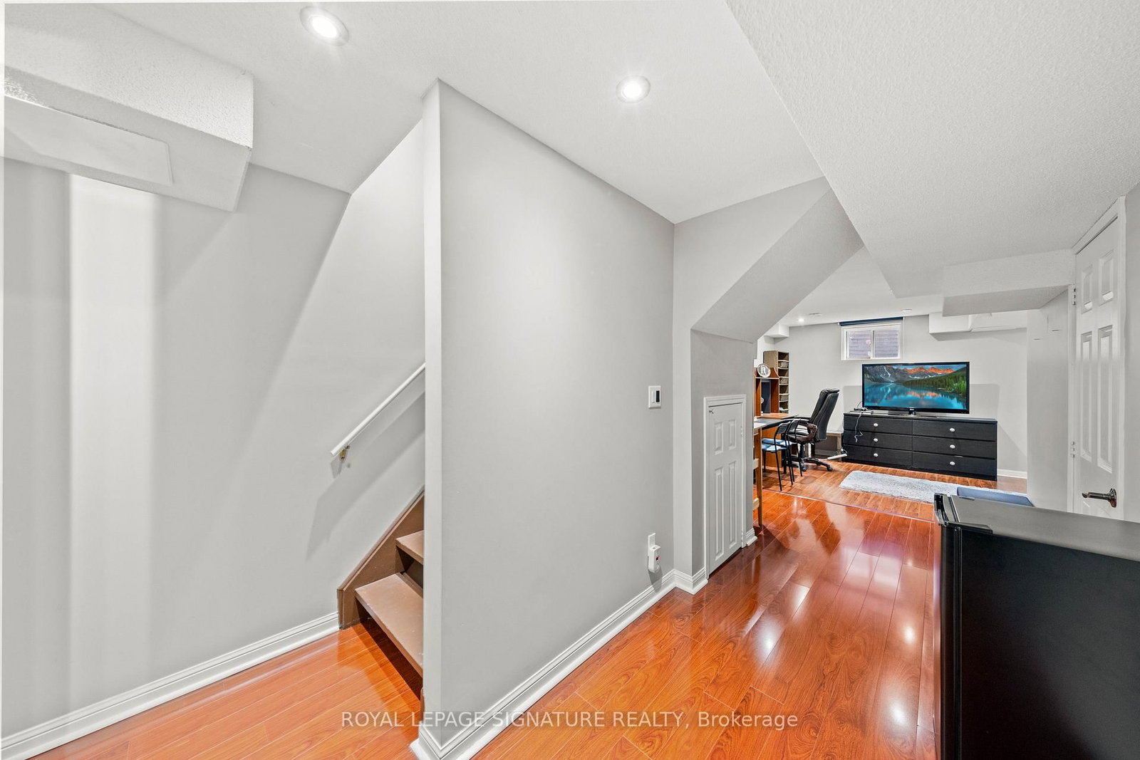 71 Puccini Drive, Unit 26 - Photo 34