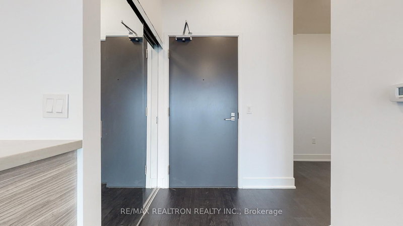 904 - 2916 Highway 7 Rd, Vaughan, L4K 0K6 | Image 2