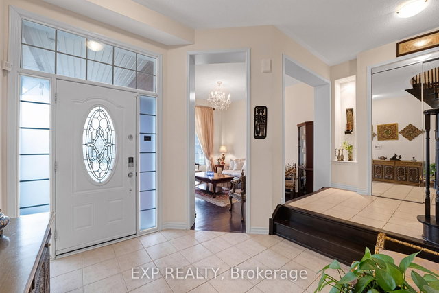 323 Cheryl Mews Boulevard