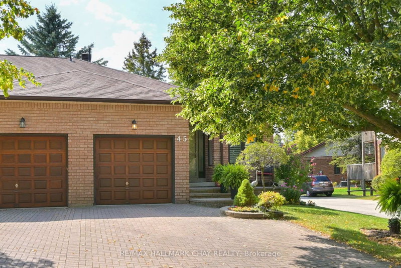 45 Green Briar Road