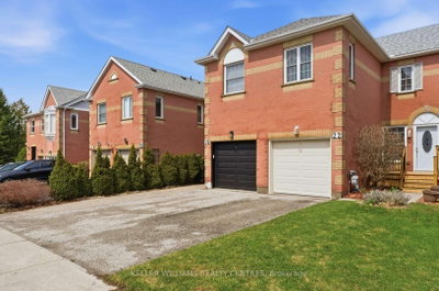 Townhouse in Aurora Highlands