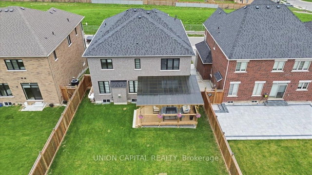 75 Bethpage Crescent