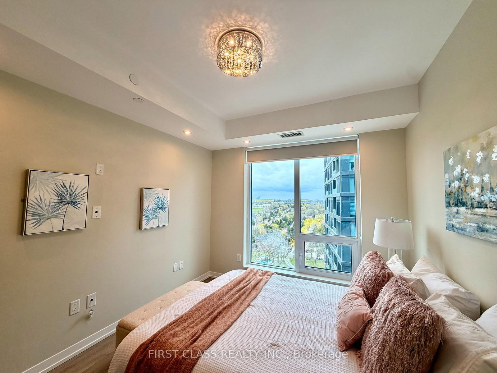 8868 Yonge Street, Unit 1508 - Photo 11