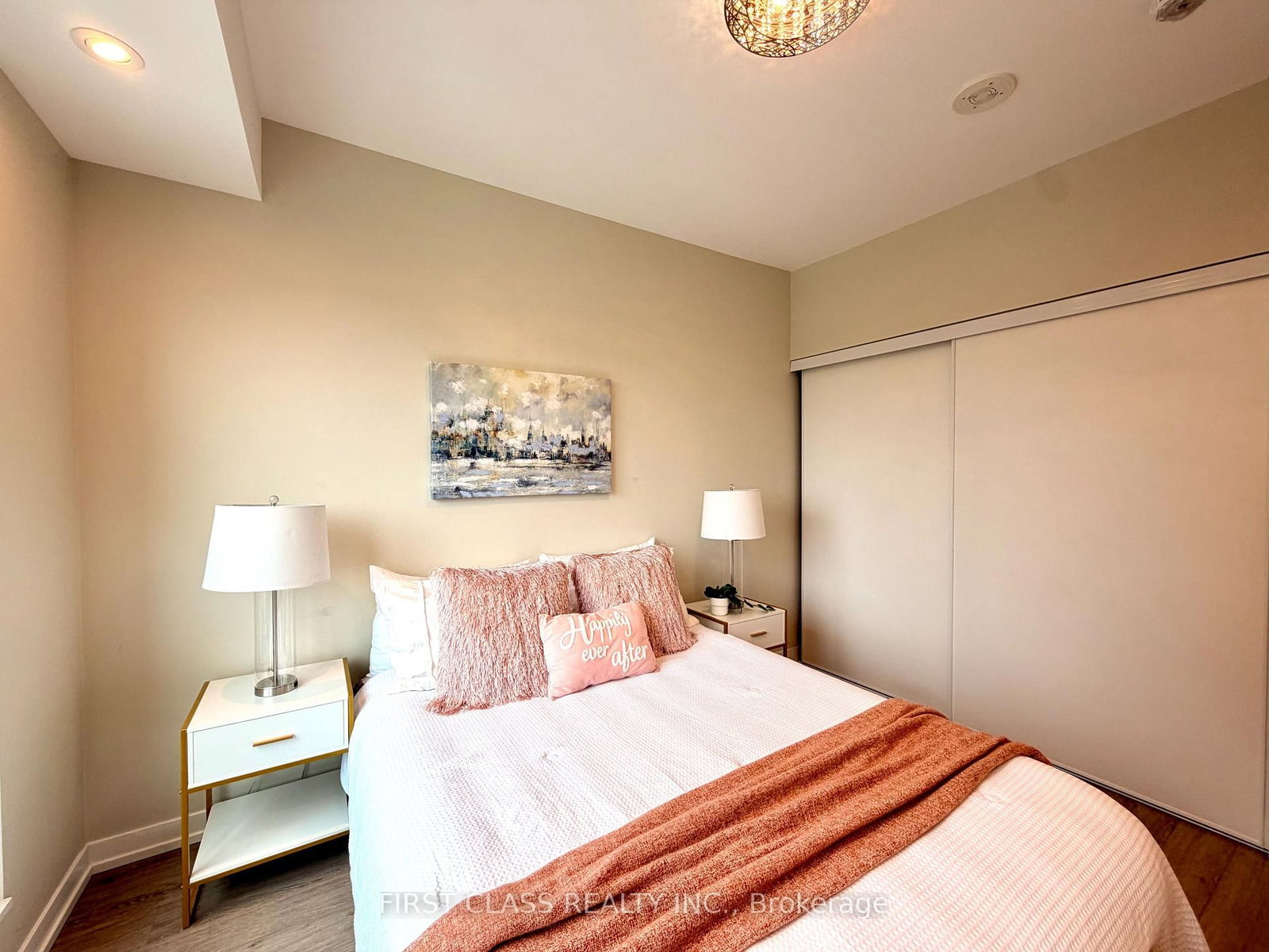 8868 Yonge Street, Unit 1508 - Photo 12