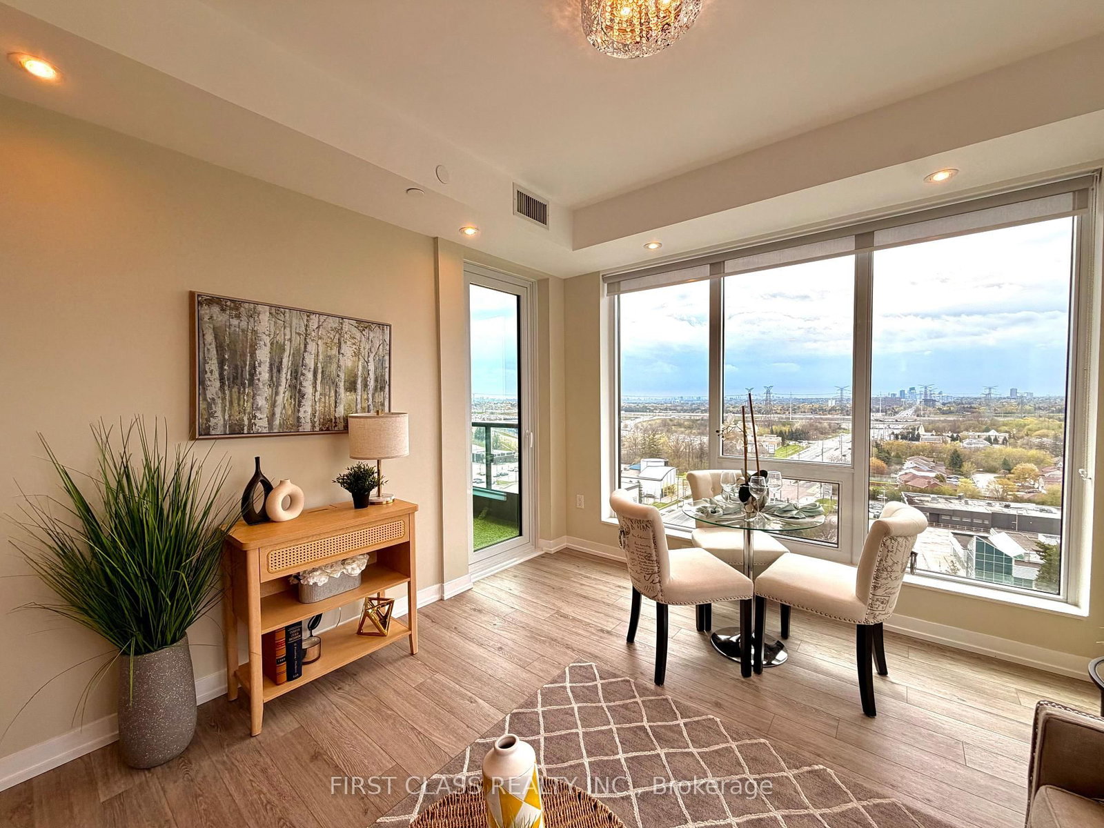 8868 Yonge Street, Unit 1508 - Photo 6