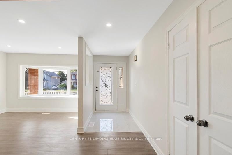 home for lease on 6671 Main Street