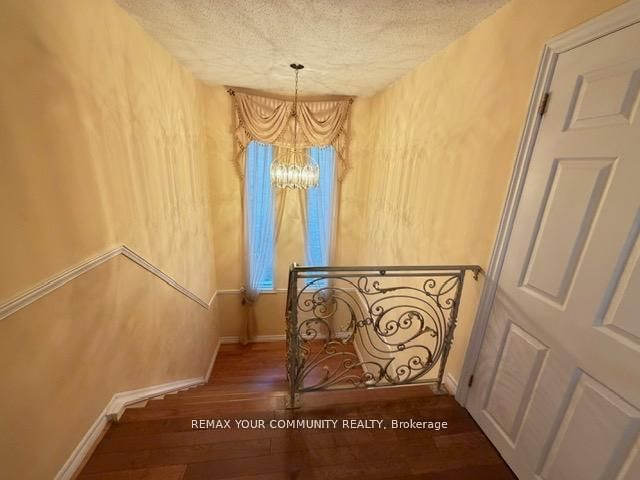 19 Roosevelt Drive - Photo 17