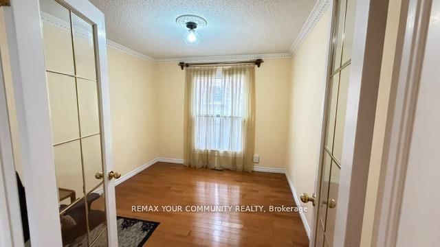 19 Roosevelt Drive - Photo 4