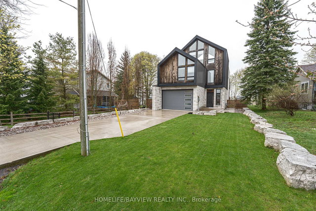 16 Windsor Drive