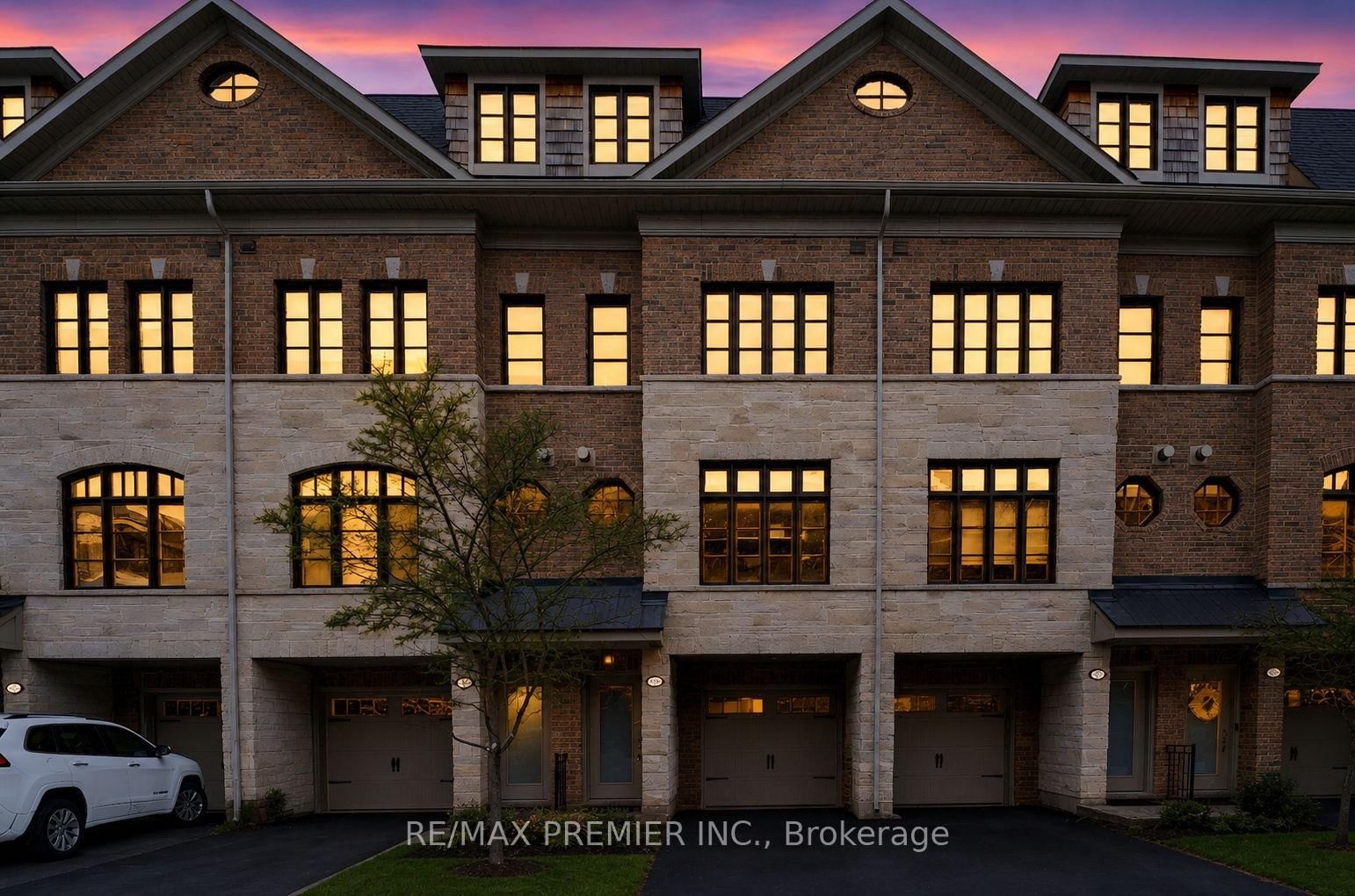 27 Powseland Crescent - Photo 2