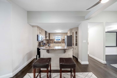 2510 25 Side Road • Innisfil, ON photo 9