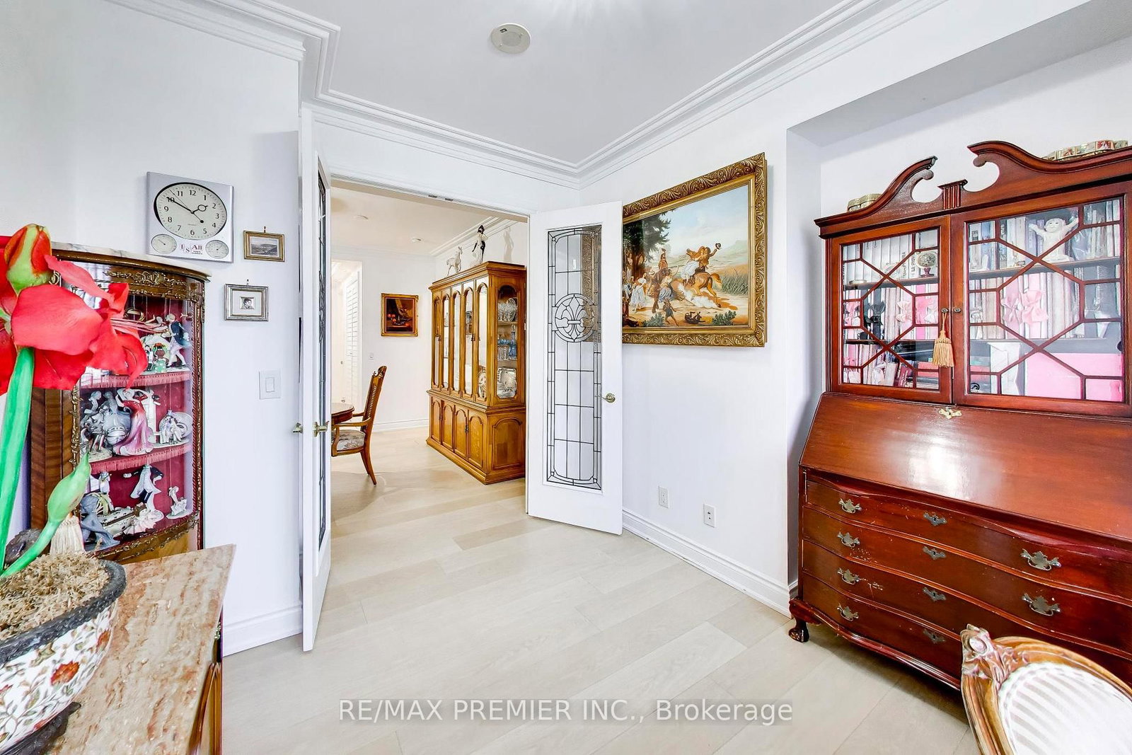 9245 Jane Street, Unit 1106 - Photo 18