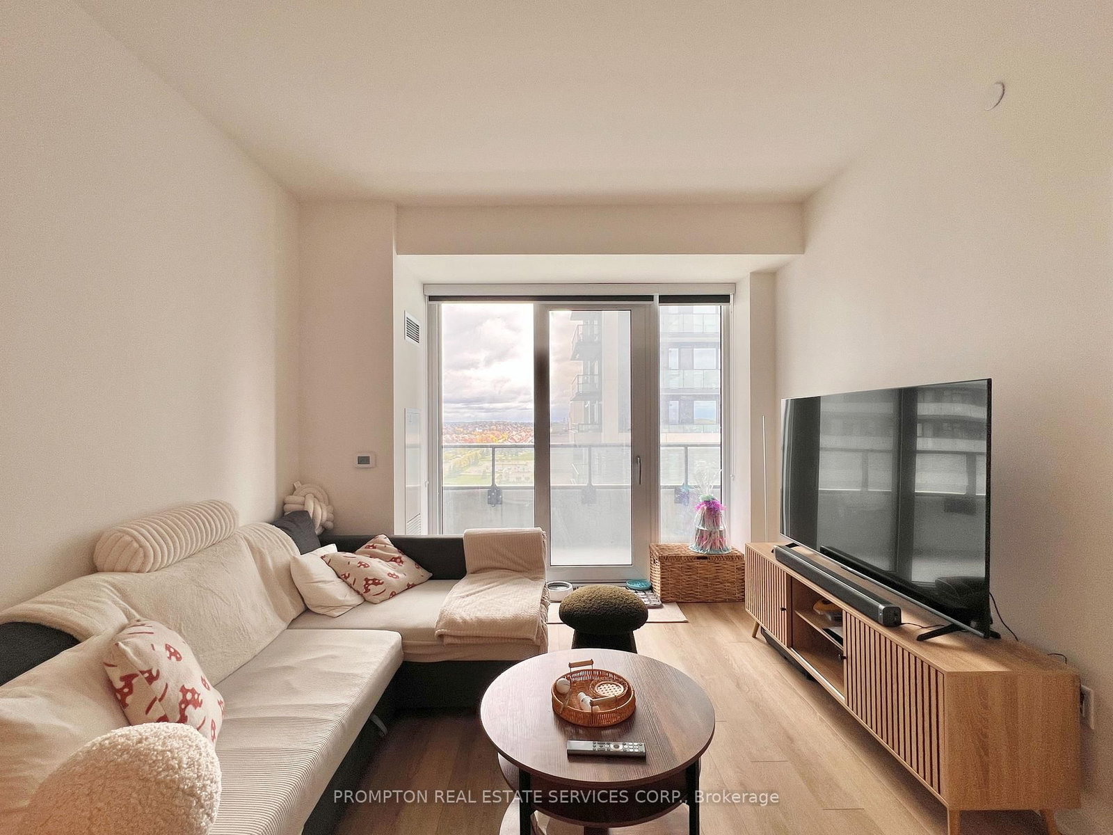 95 Oneida Crescent, Unit 1208 - Photo 9