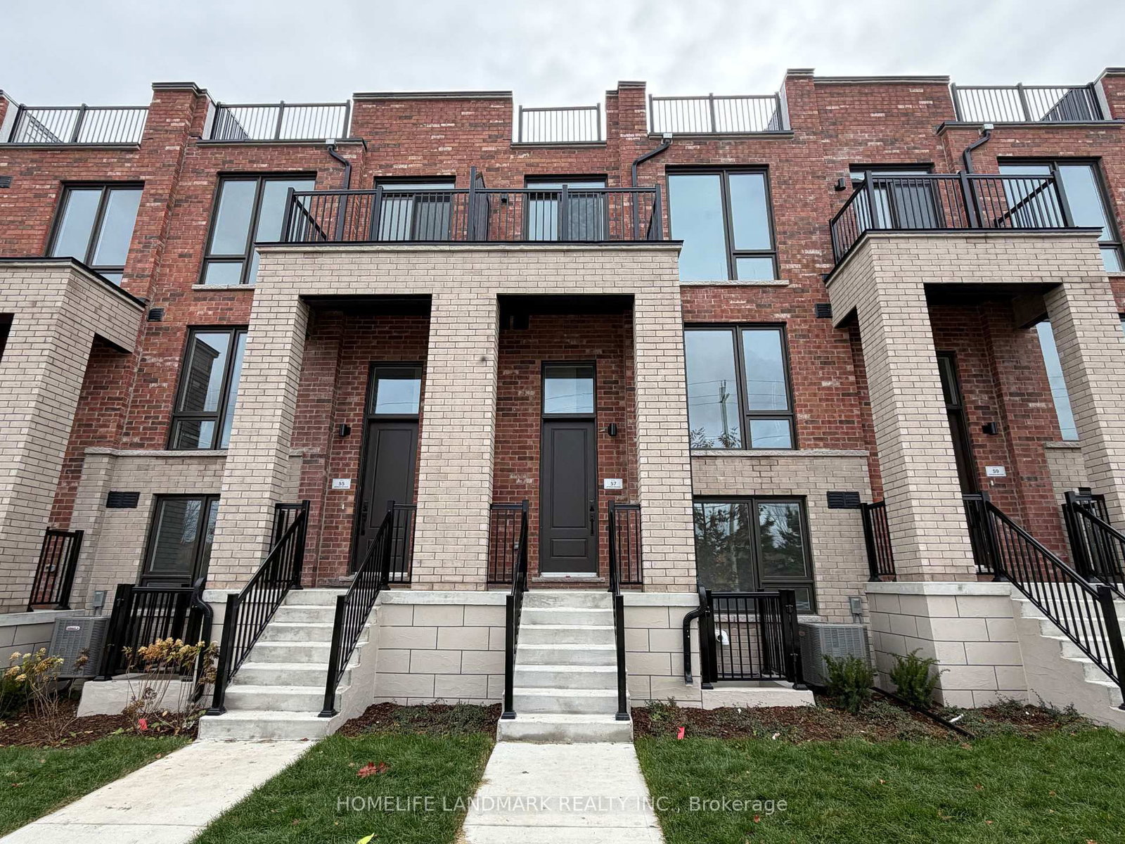 Townhouse for sale at 57 Jefferson Sideroad, Richmond Hill, Ontario, L4E 1M1 - Jefferson - MLS: N13104594