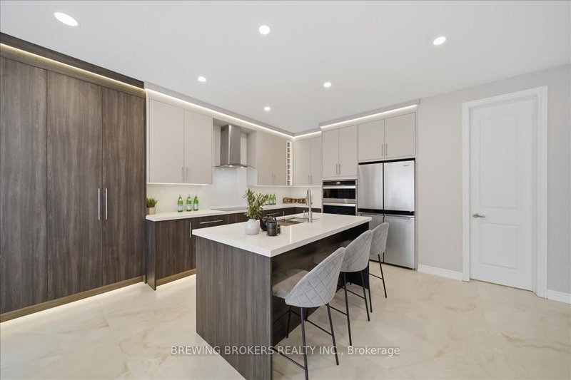 977 Larter St, Innisfil, L9S 0J9 | Image 3