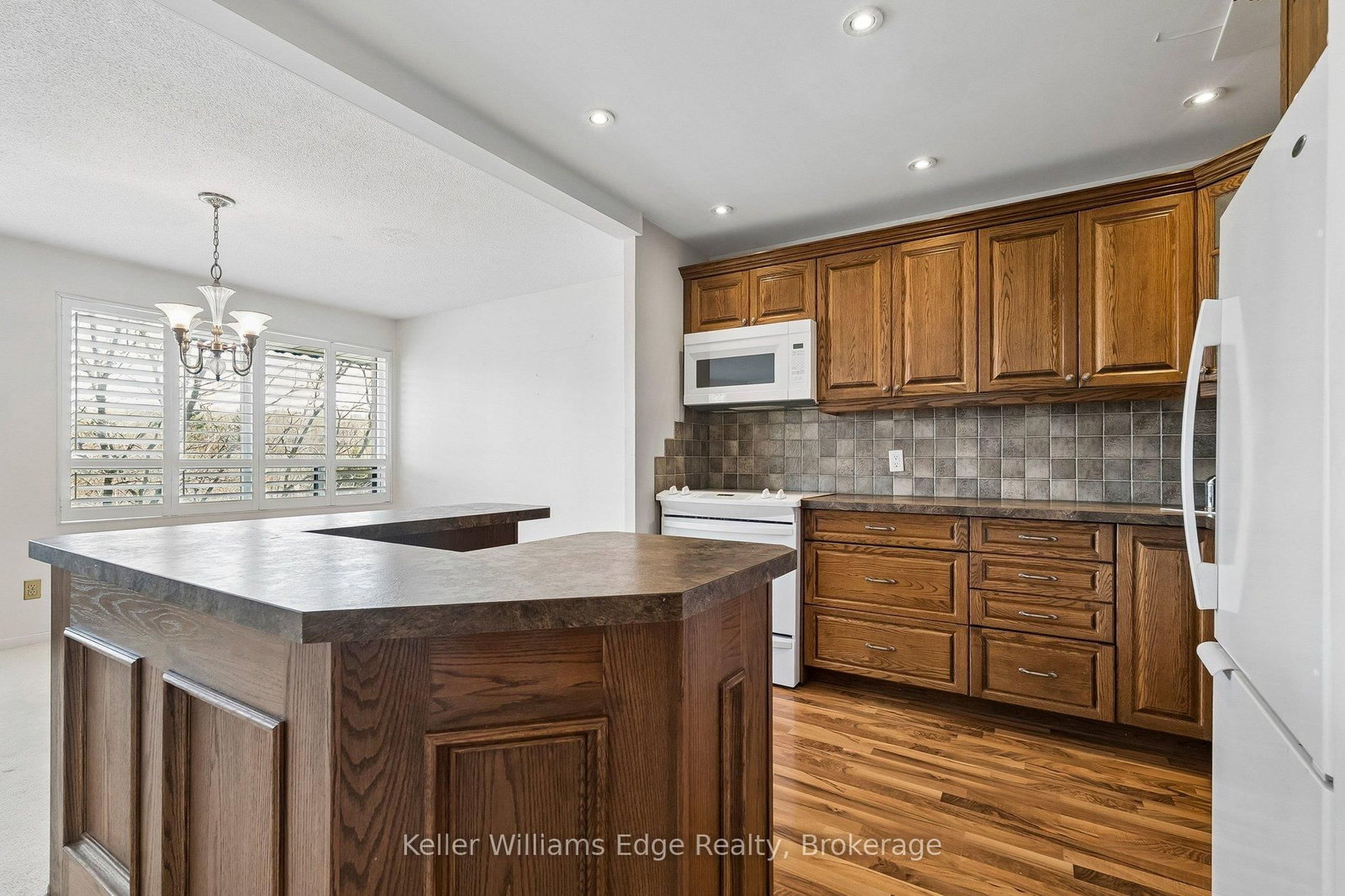 155 Main Street N, Unit 327 - Photo 18