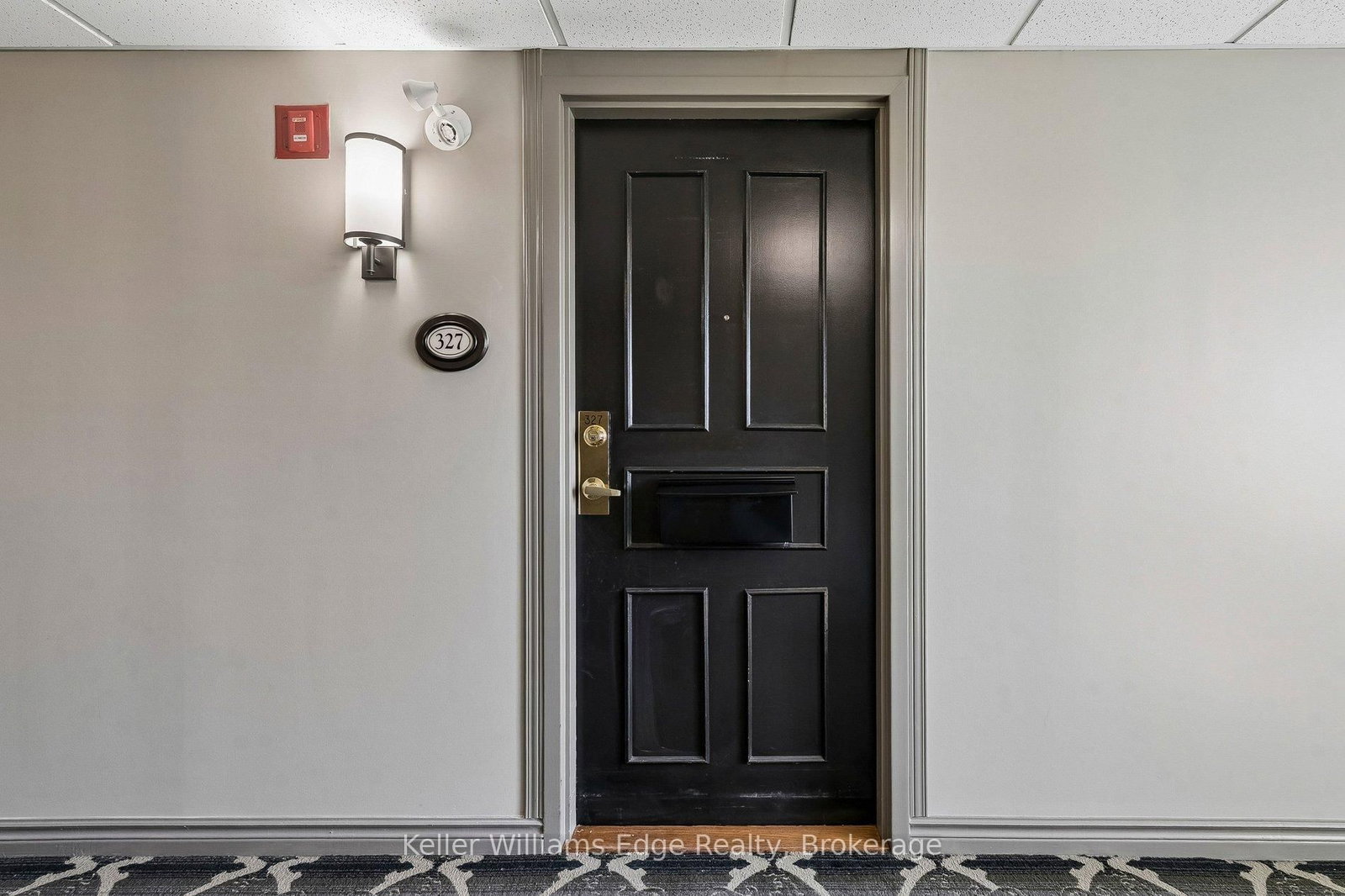155 Main Street N, Unit 327 - Photo 8