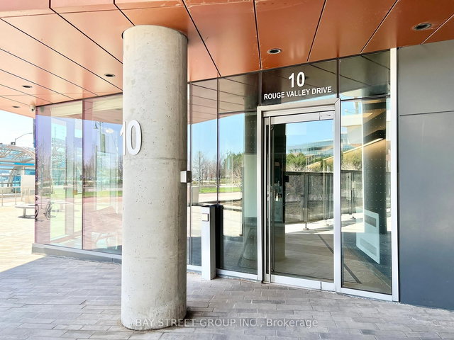 821 - 10 Rouge Valley Drive W
