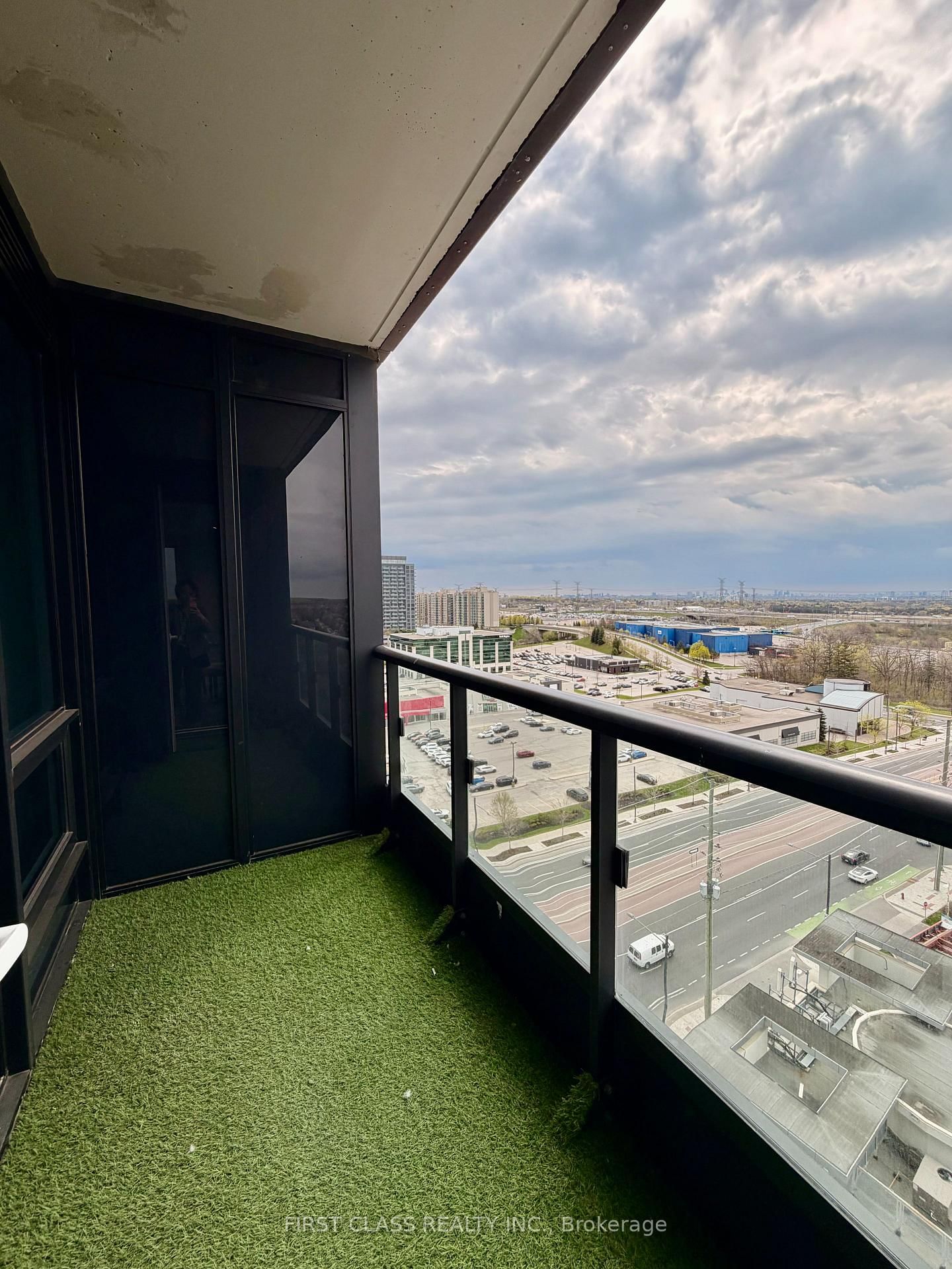 8868 Yonge Street, Unit 1508 - Photo 21