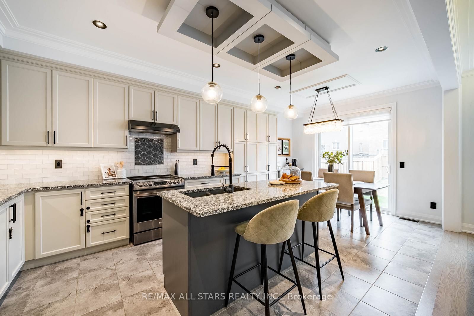 343 Busato Drive - Photo 9