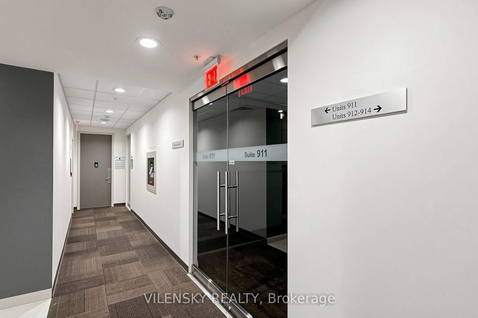 7191 Yonge Street, Unit 911 - Photo 4