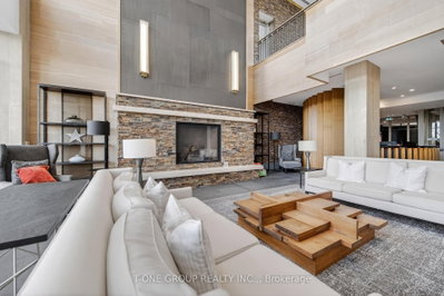 Unit 306 — 9 Stollery Pond Crescent — photo 4