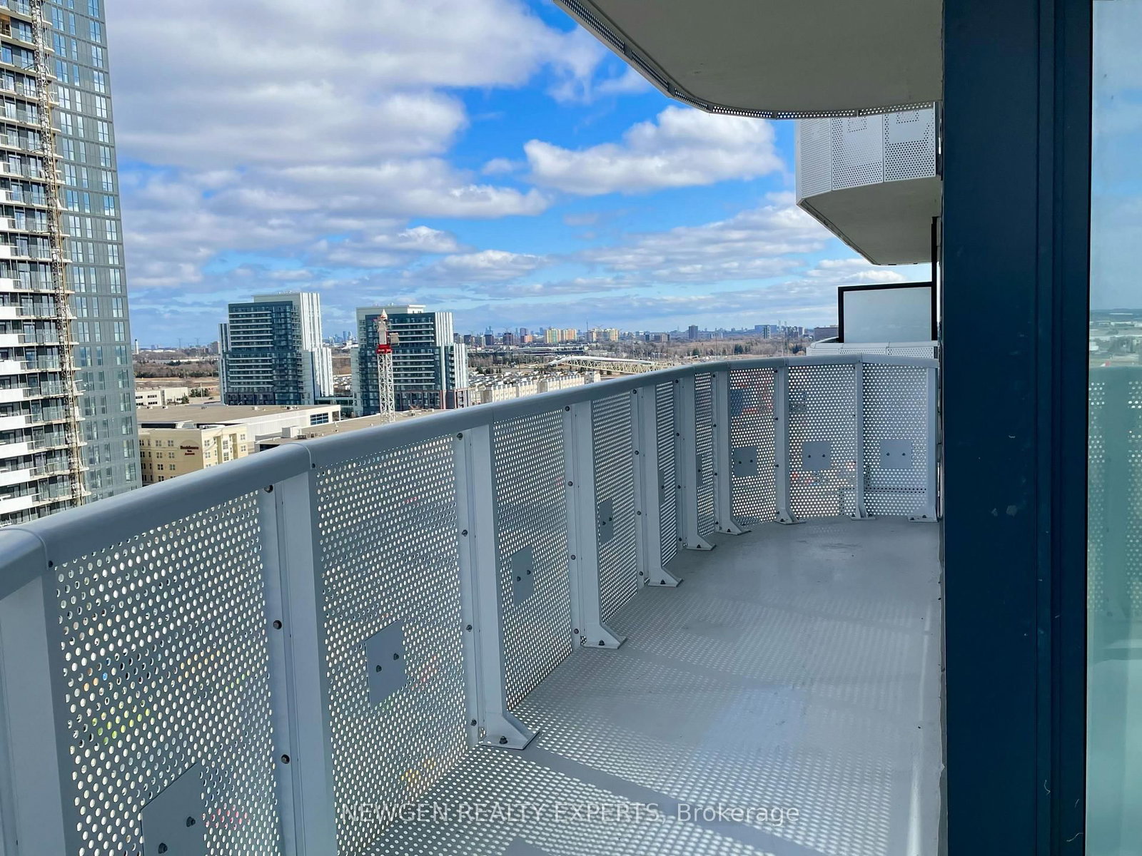 225 Commerce Street, Unit 1512 - Photo 16
