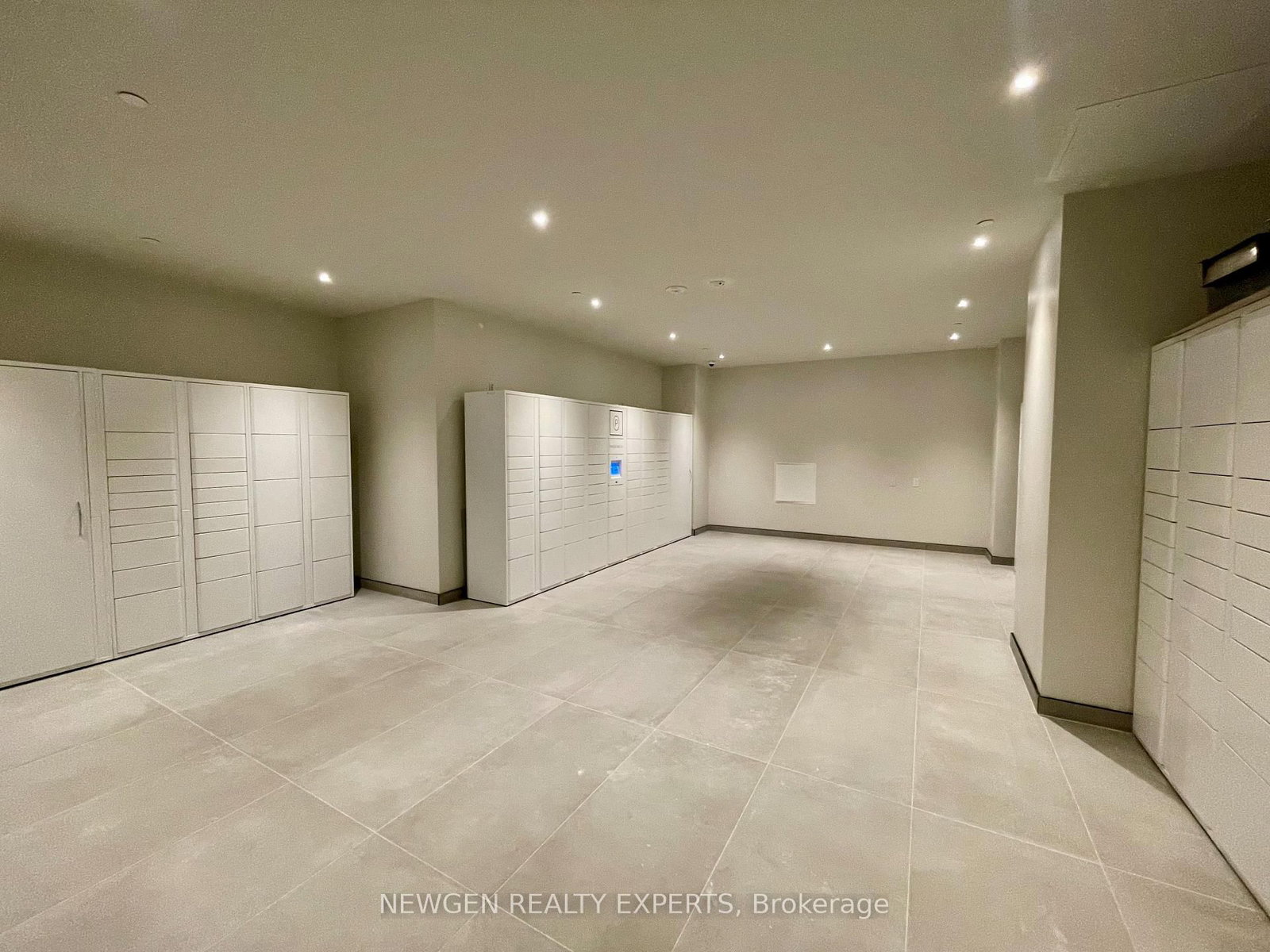 225 Commerce Street, Unit 1512 - Photo 30
