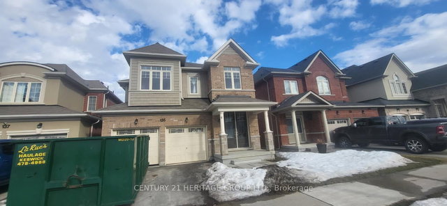135 Robert Wilson Crescent