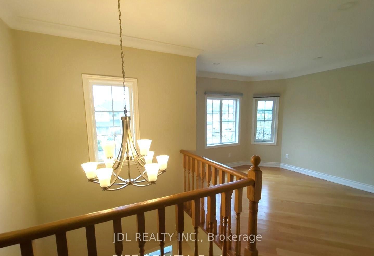 6 Odessa Crescent - Photo 7
