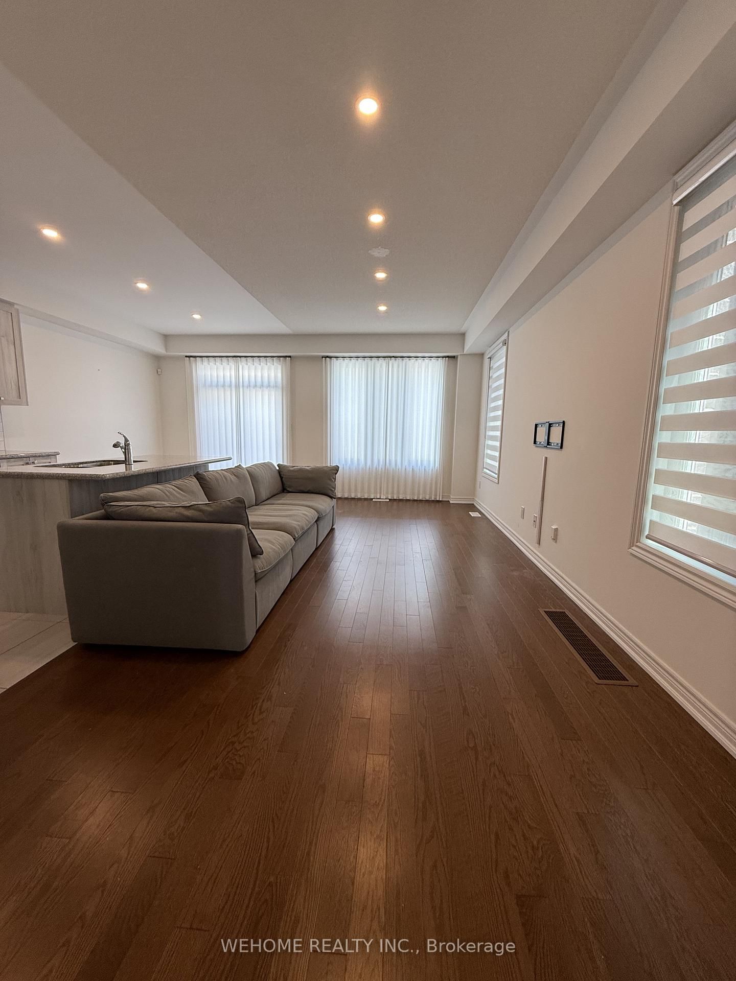 99 Hilts Drive, Richmond Hill 3