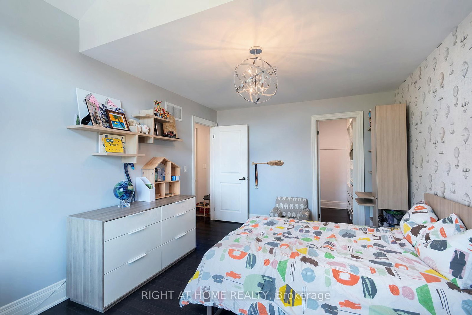 464 Davos Road - Photo 32