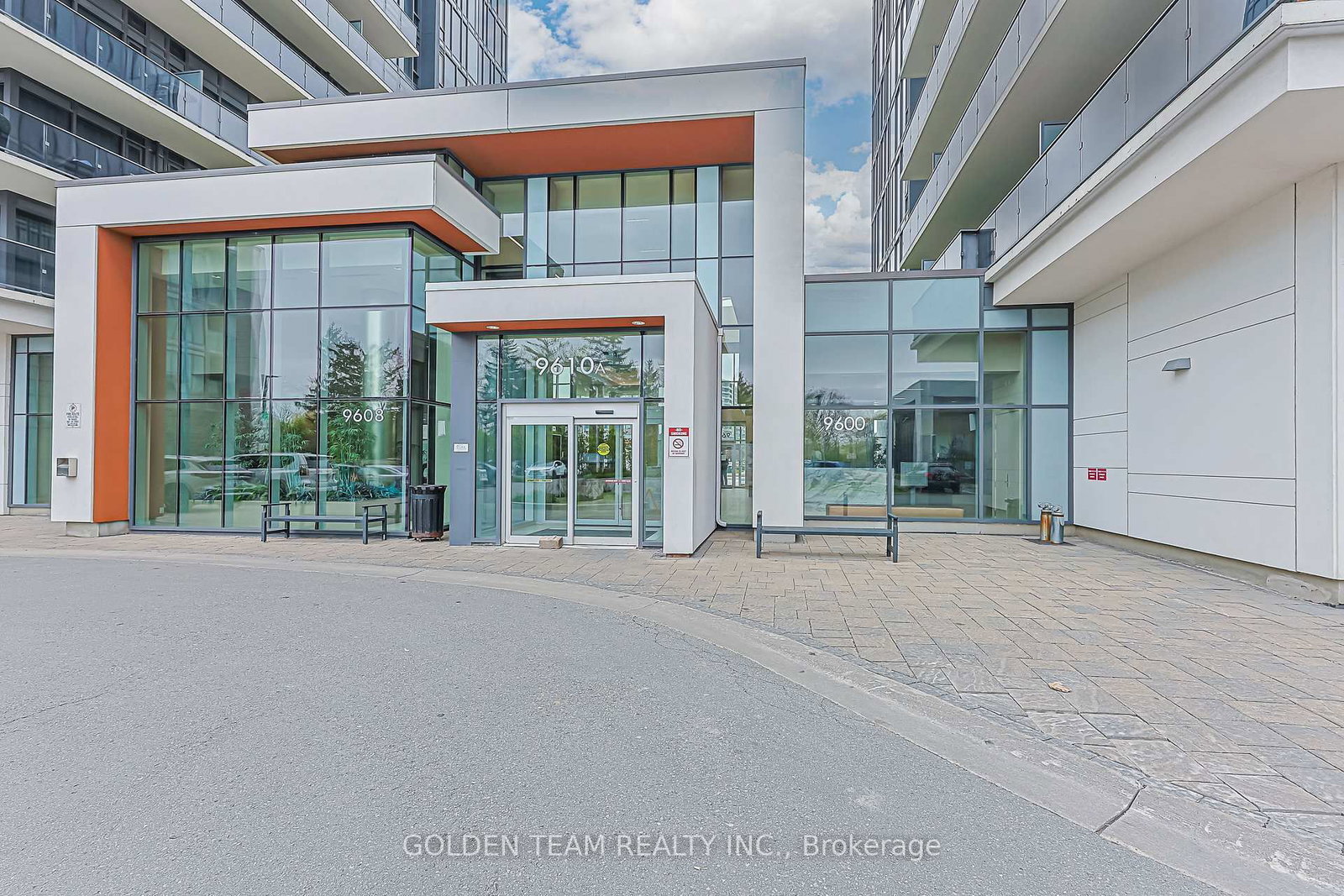 9600 Yonge Street, Unit 218B - Photo 3