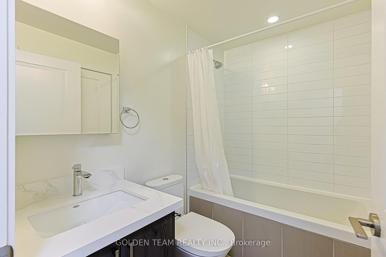 9600 Yonge Street, Unit 218B - Photo 30