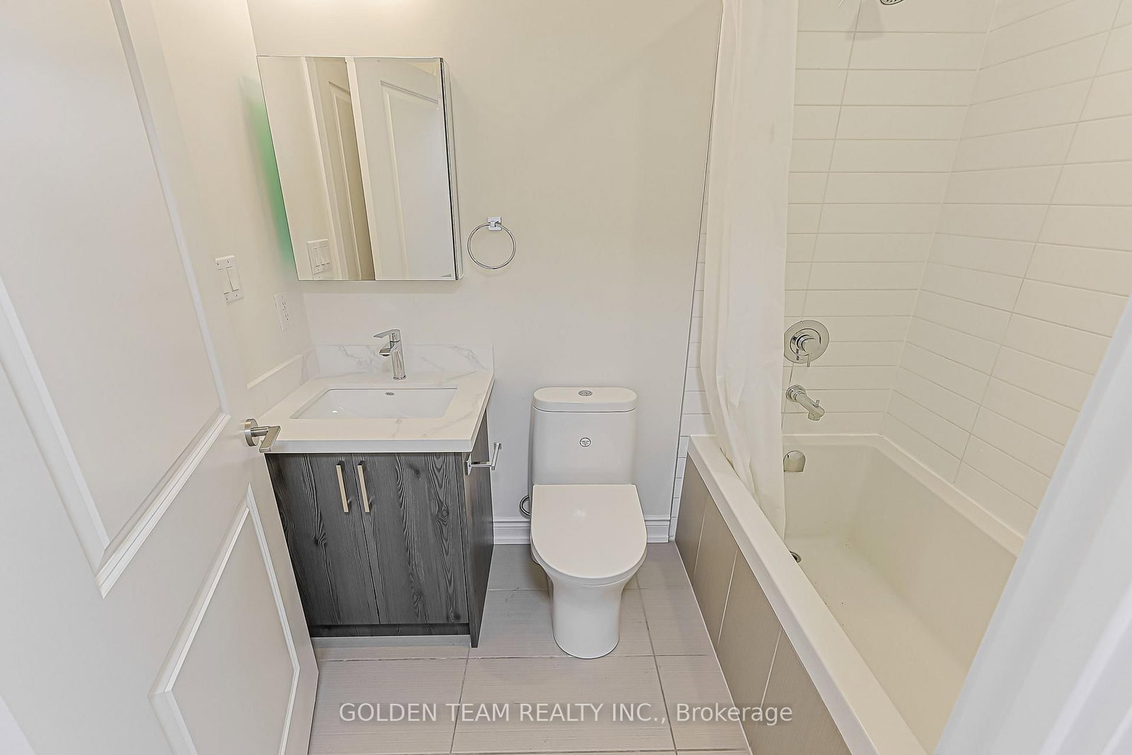 9600 Yonge Street, Unit 218B - Photo 31