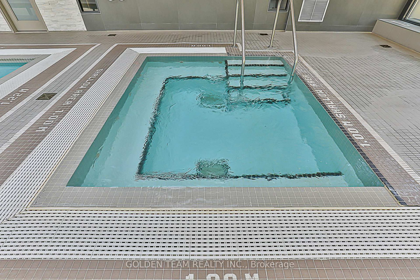 9600 Yonge Street, Unit 218B - Photo 38