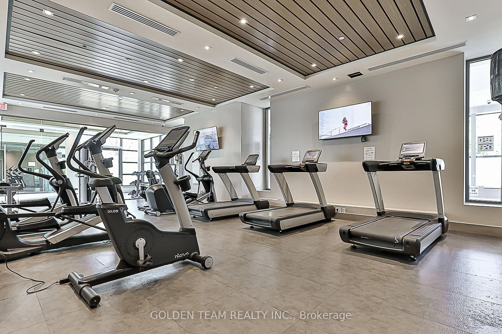 9600 Yonge Street, Unit 218B - Photo 40