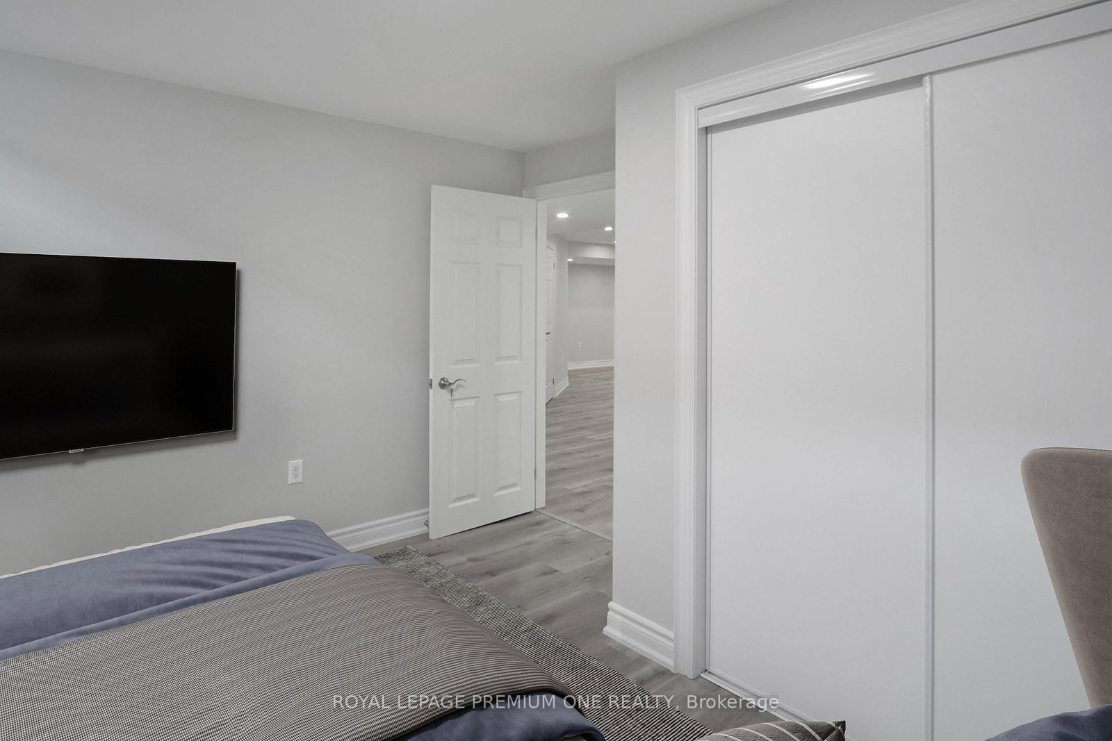76 Birkett Way, Unit Bsmt - Photo 12