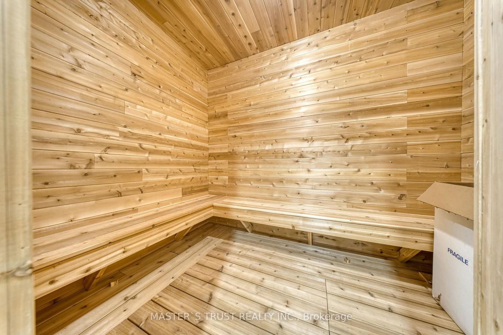 7 Trumpour Court • Markham, ON photo 16