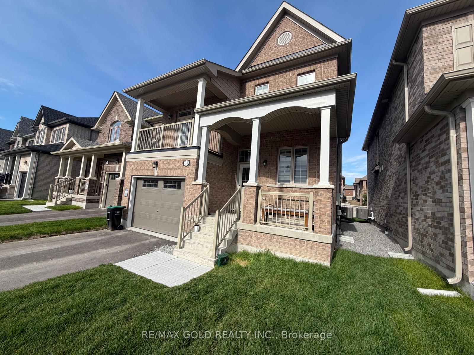 31 Lawrence D. Pridham Avenue - Photo 2