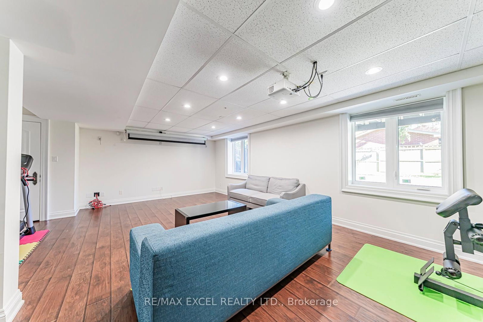 19 Addison Street • Richmond Hill, ON photo 41
