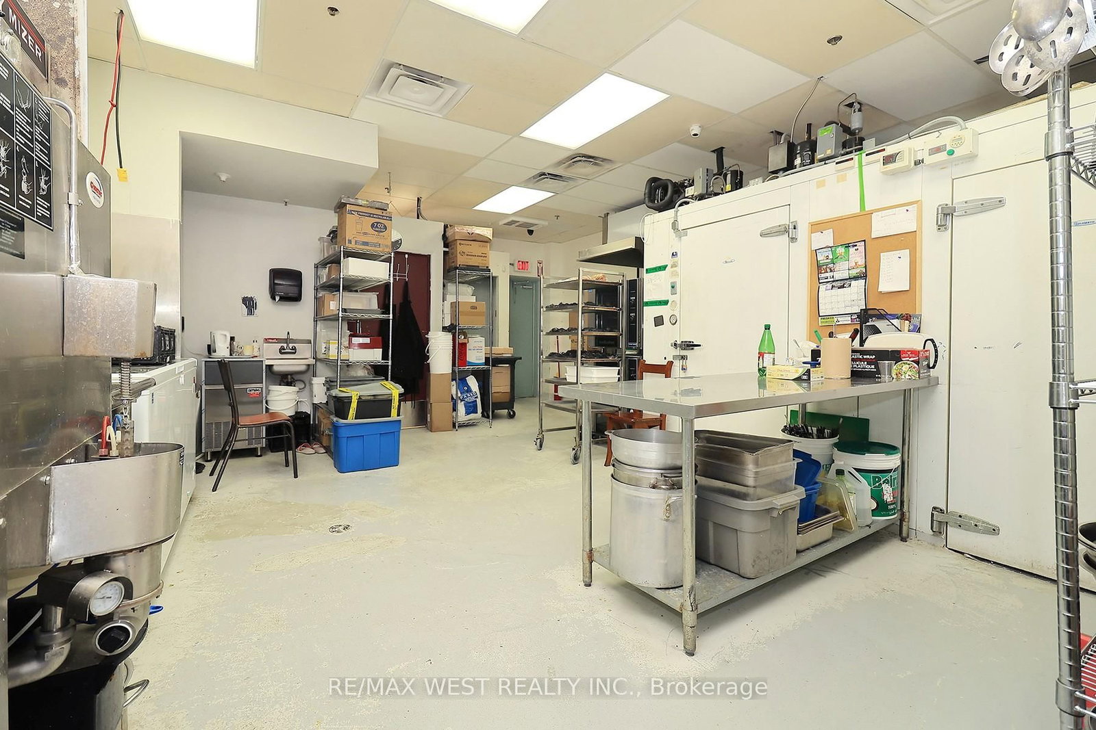 1118 Centre st Street, Unit 21 - Photo 13