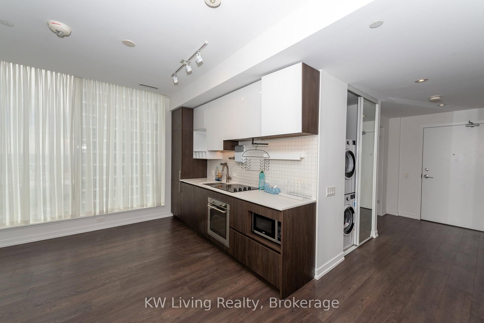 898 Portage Parkway, Unit 3302 - Photo 14