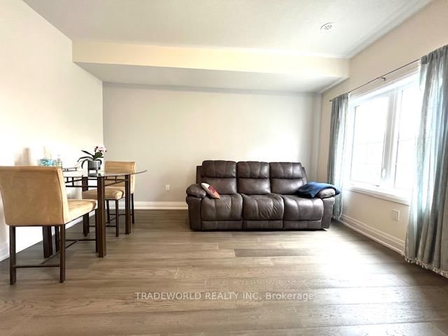 79 Clippers Crescent