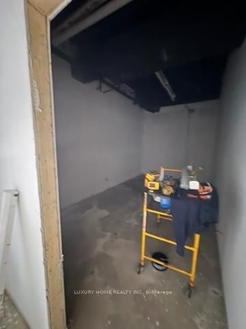 186 King Road - Photo 10