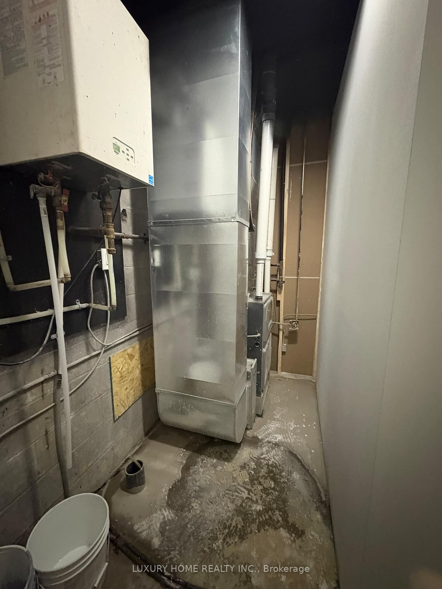 186 King Road - Photo 12