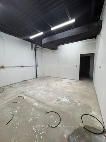 186 King Road - Photo 4