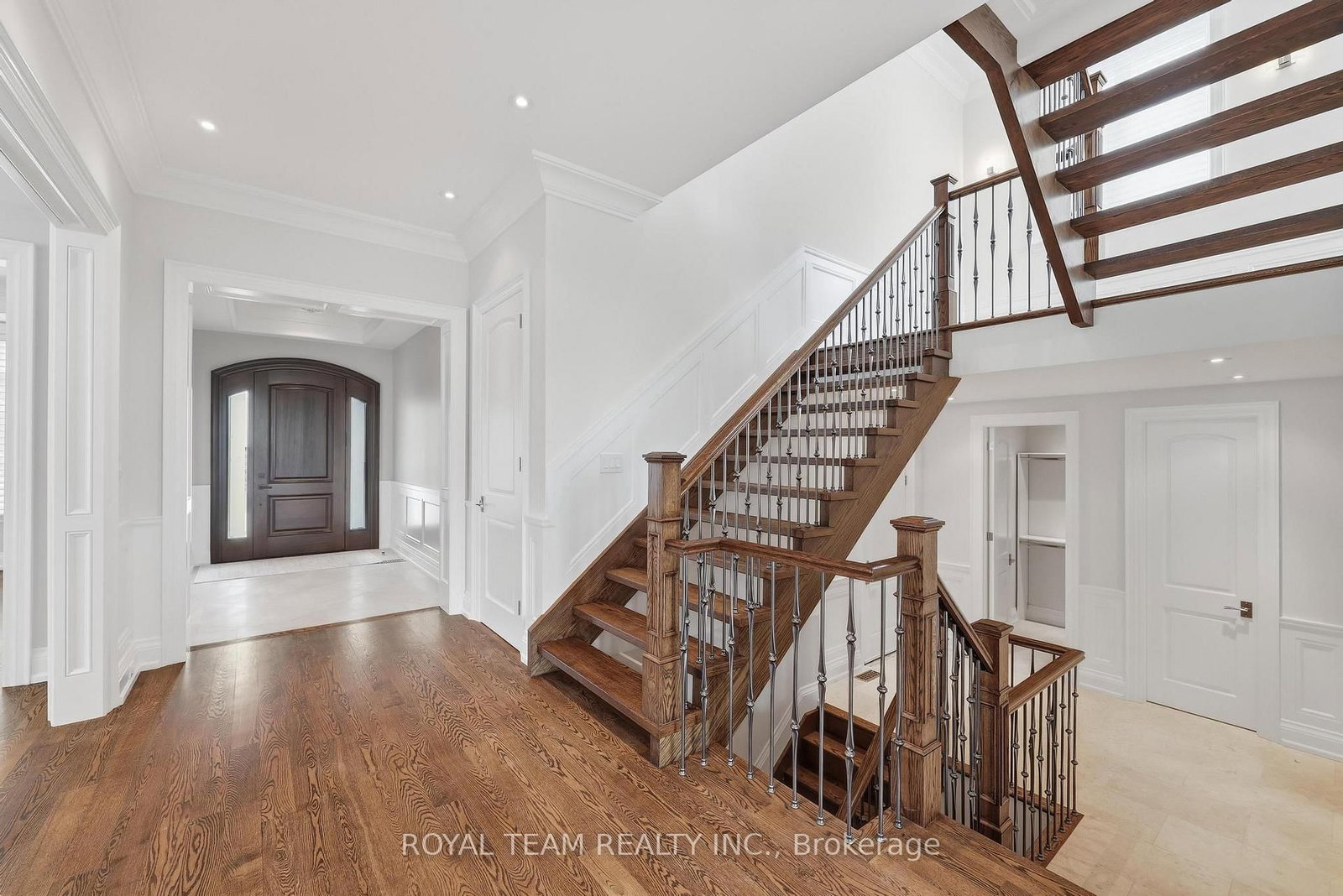 130 Elmwood Avenue - Photo 2