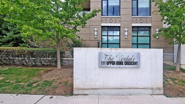 904 - 111 Upper Duke Crescent