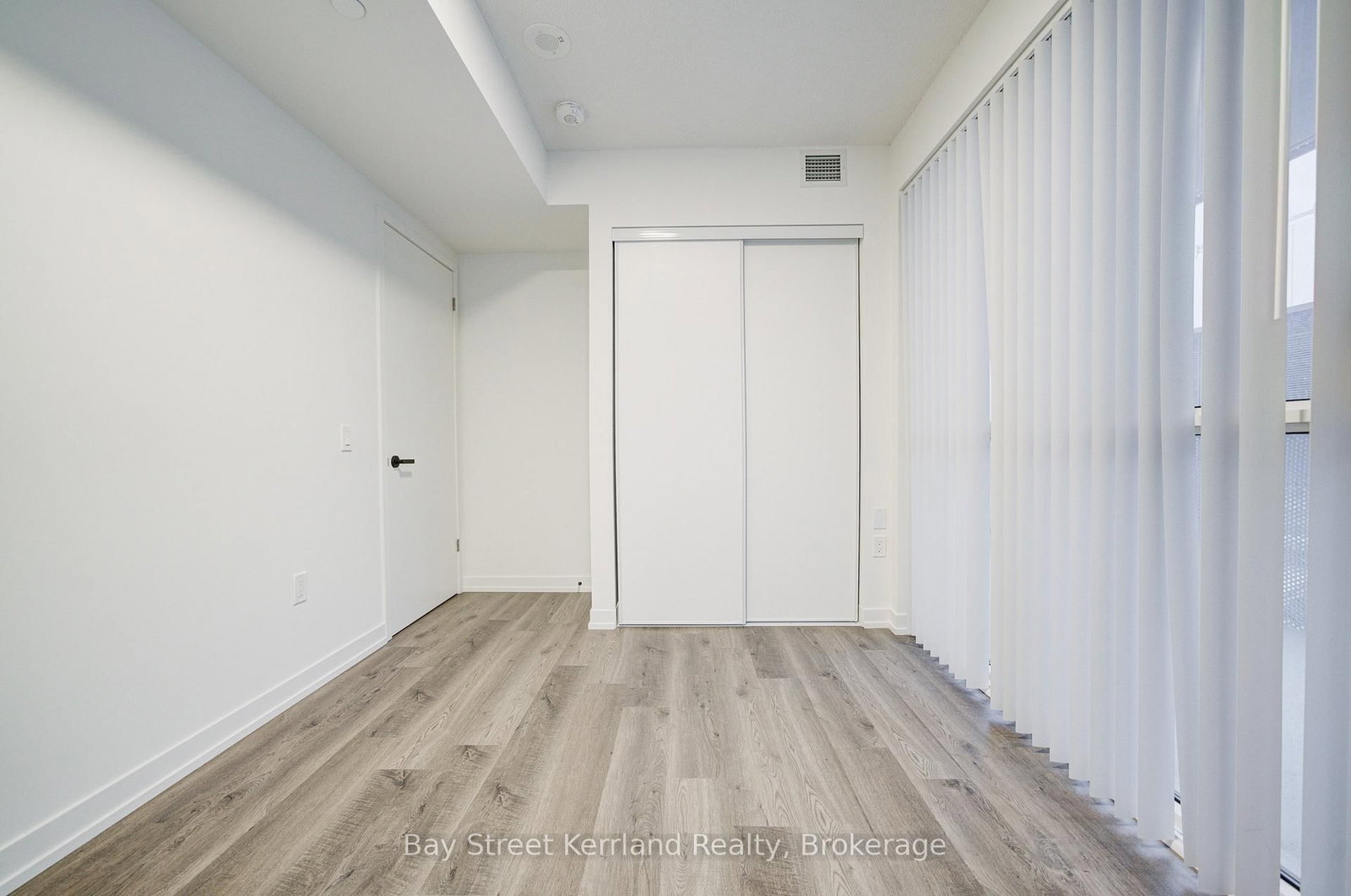 195 Commerce Street, Unit 517 - Photo 17